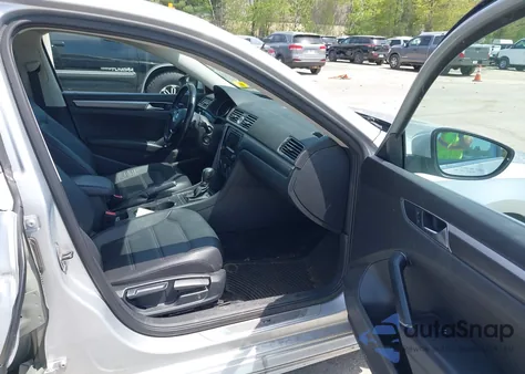 2016 Volkswagen Passat 1.8T R-Line from USA, damaged, VIN 1VWAT7A33GC058980